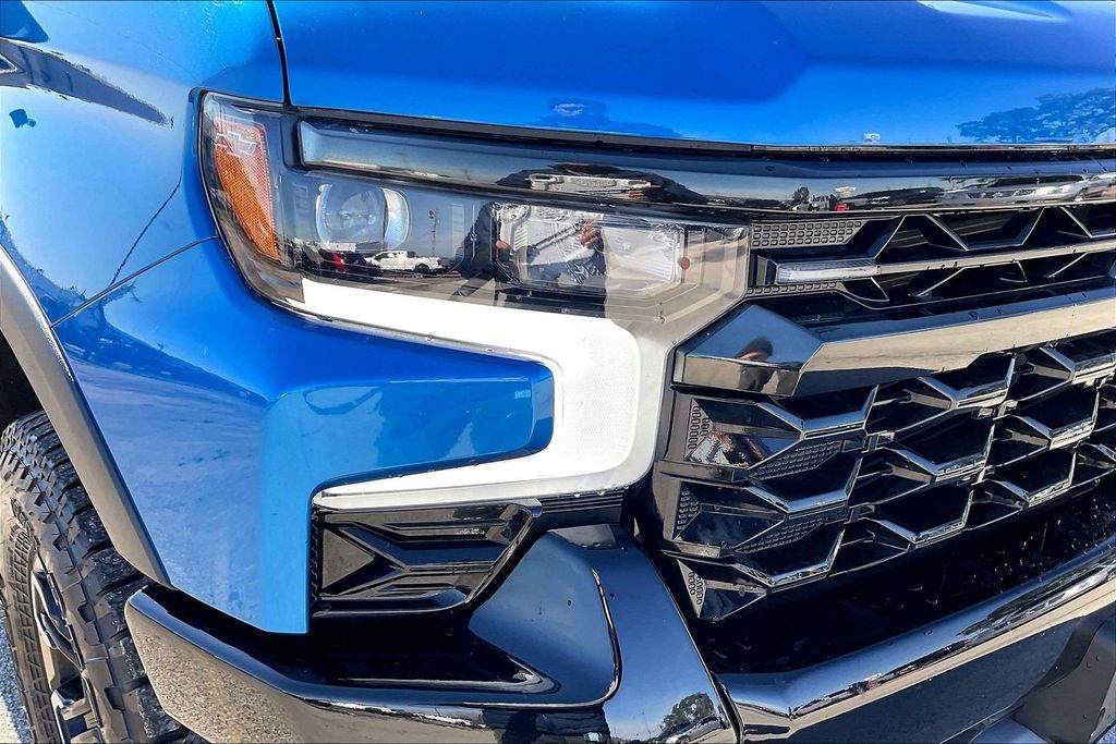 Used 2023 Chevrolet Silverado 1500 ZR2 4D Crew Cab