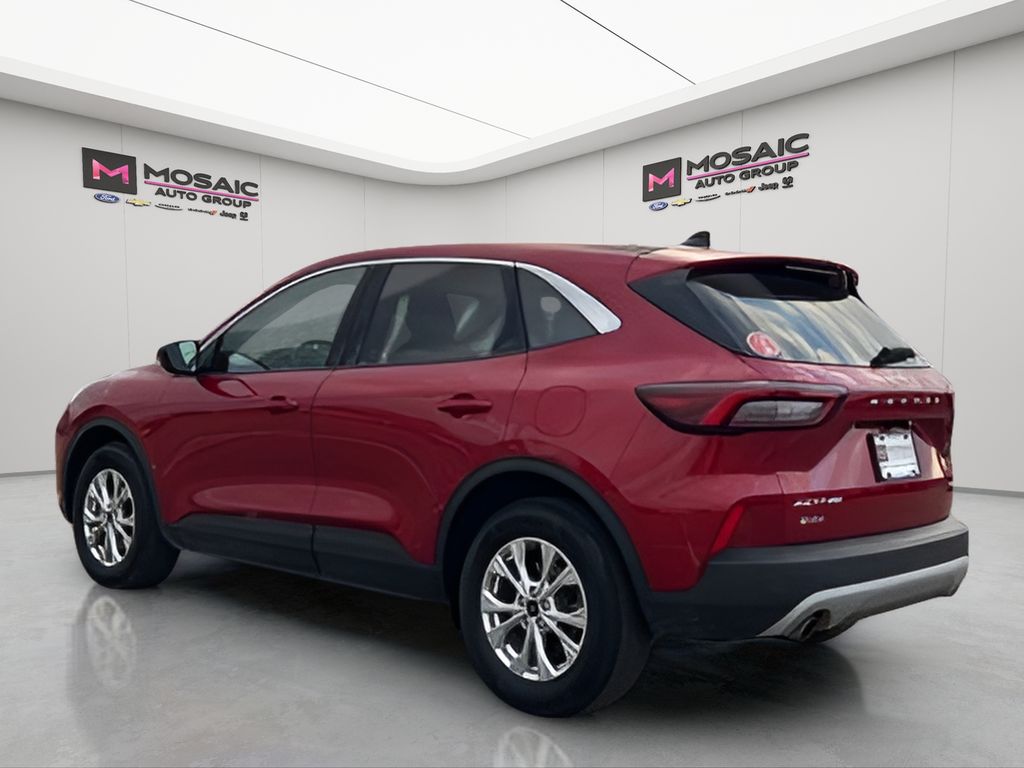 2023 Ford Escape