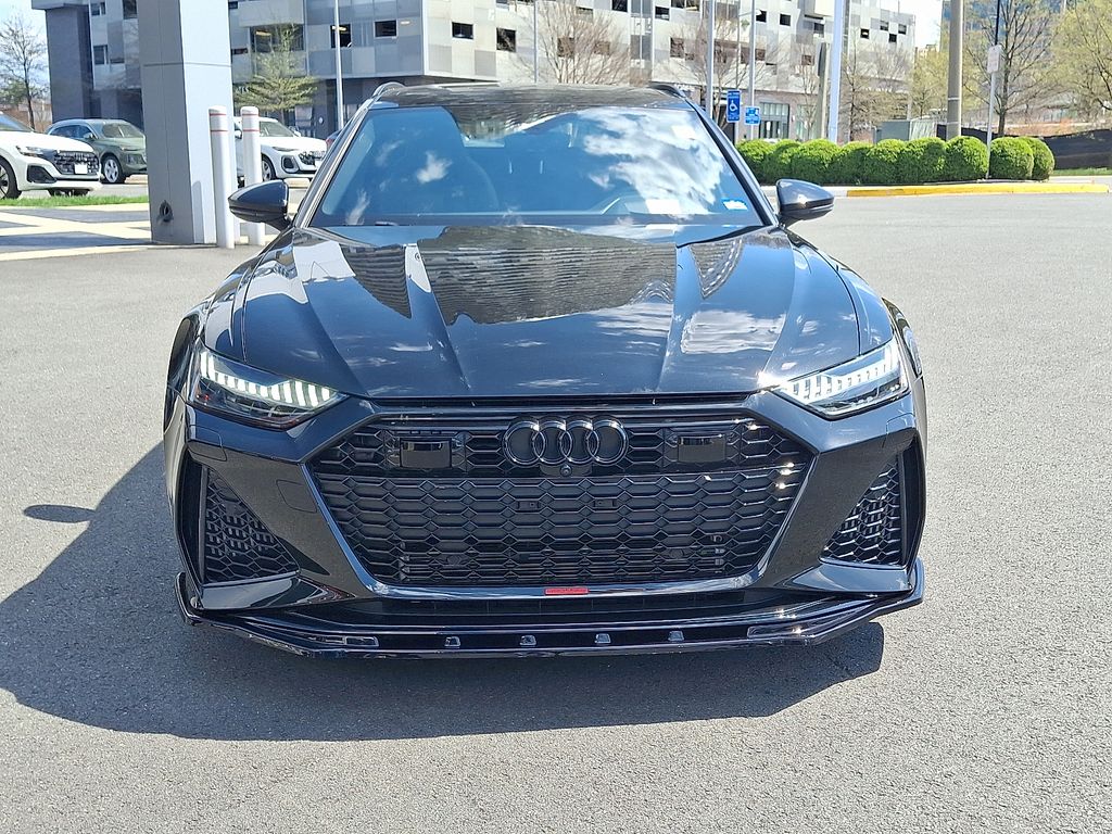 Thumbnail: 2021 Audi RS 6 - 2