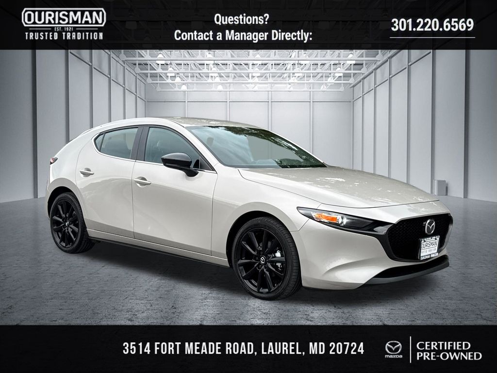 Gray (Platinum Quartz Metallic) 2026 Mazda MAZDA3 Hatchback Front-Wheel Drive 6-Speed Automatic