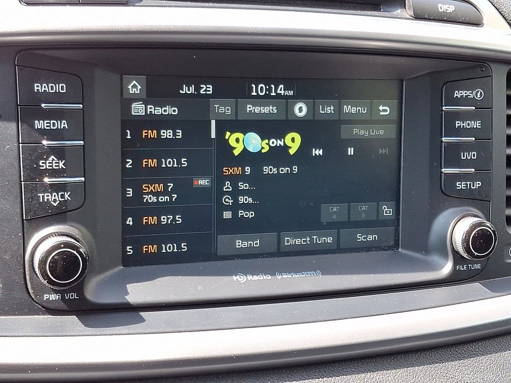 Thumbnail: 2017 Kia Sorento - 16