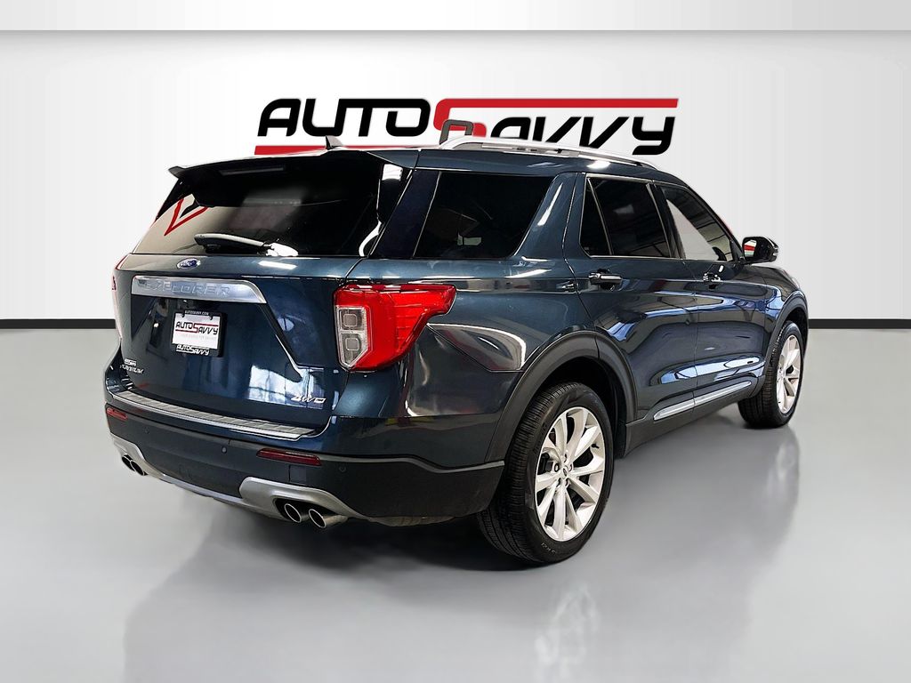 Used 2022 Blue Metallic Ford Platinum image 7