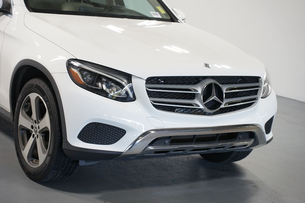 Thumbnail: 2017 Mercedes-Benz GLC - 4