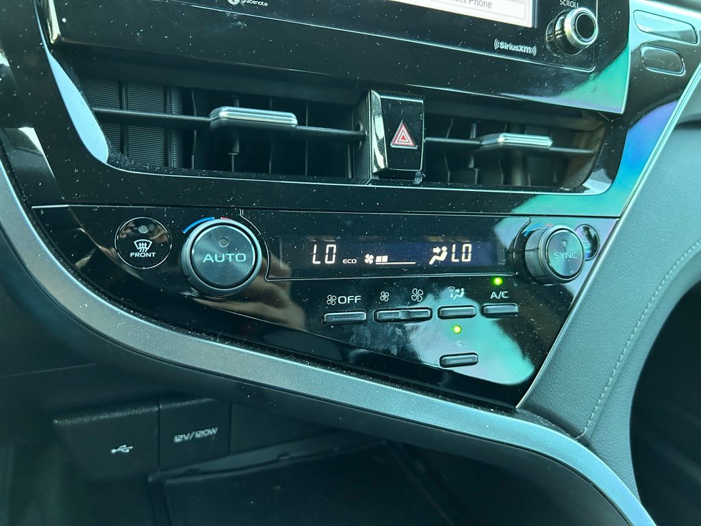 2024 Toyota Camry LE 26