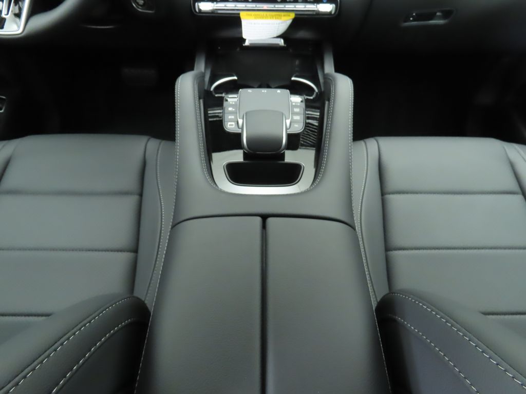 Thumbnail: 2026 Mercedes-Benz GLE - 14