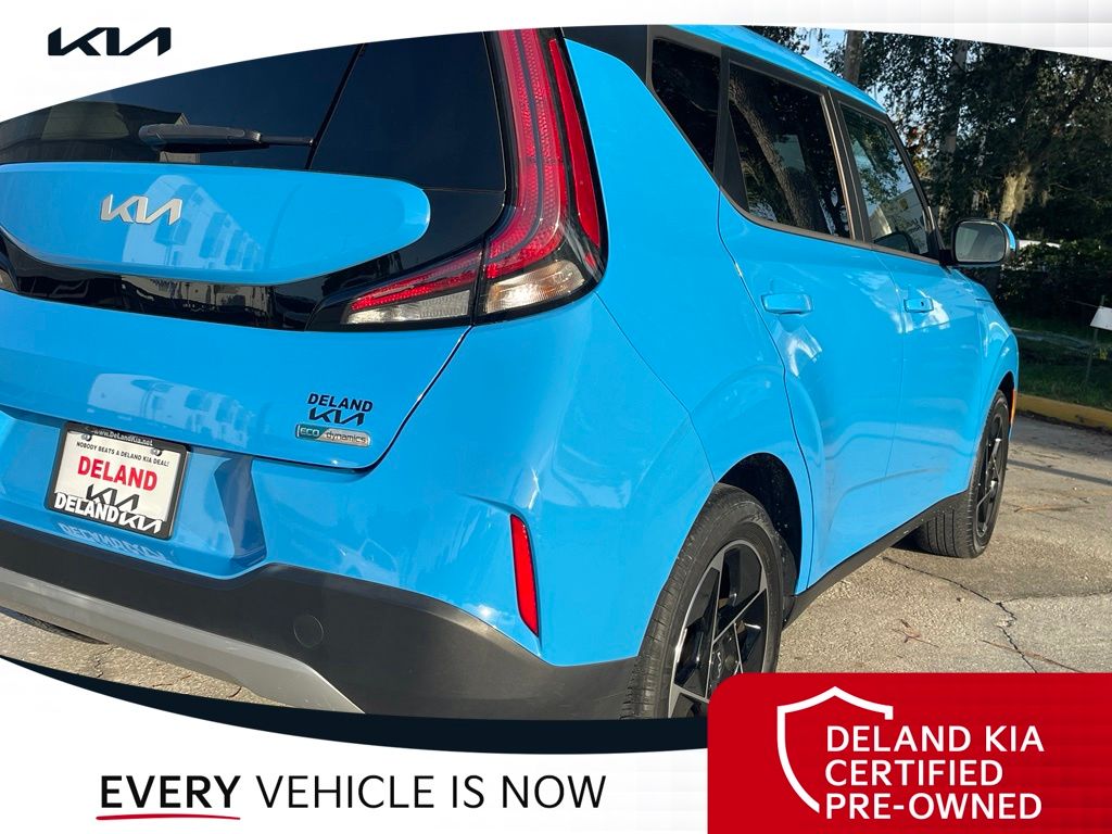 2023 Kia Soul EX - Photo 17