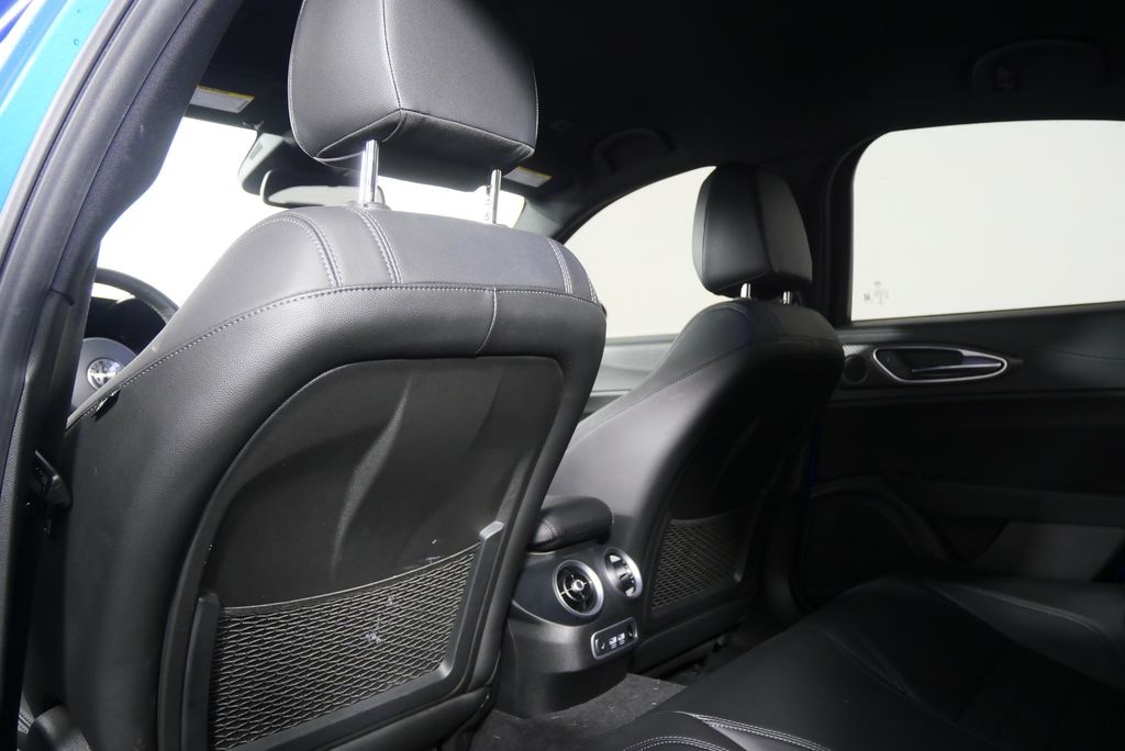 Thumbnail: 2024 Alfa Romeo Giulia - 21