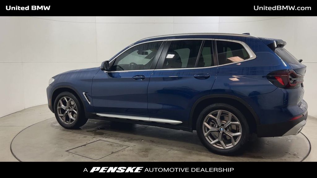 Thumbnail: 2023 BMW X3 - 6