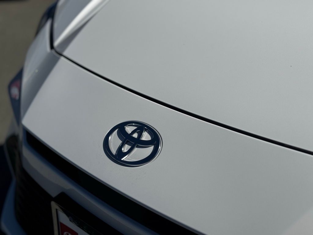 2026 Toyota Camry LE photo 23