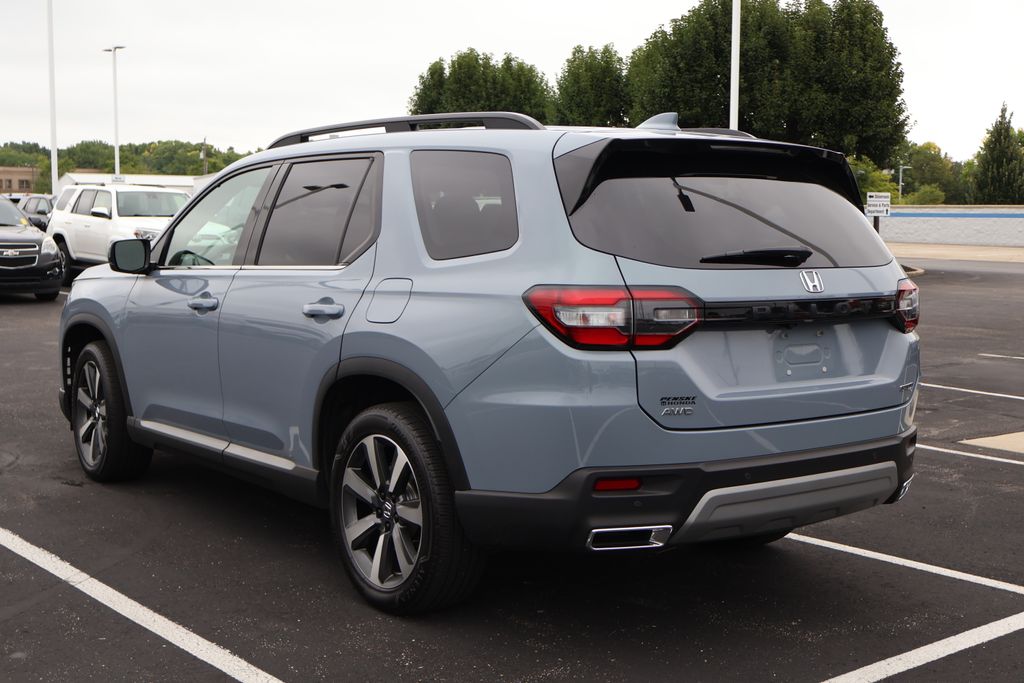 Thumbnail: 2024 Honda Pilot - 11