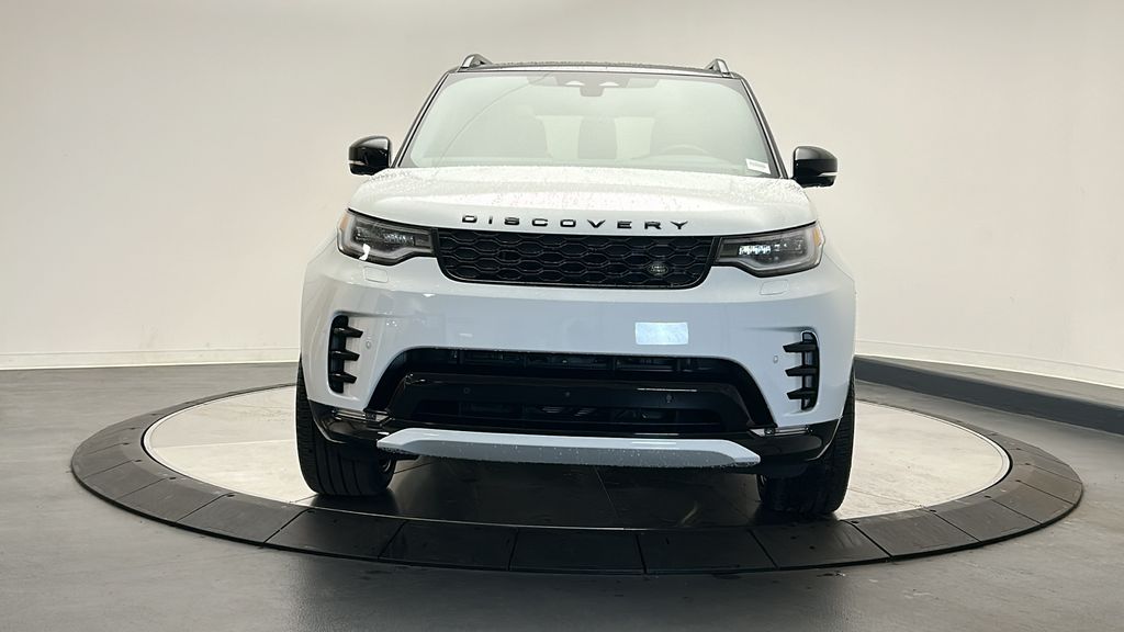 2025 Land Rover Discovery Dynamic SE 8