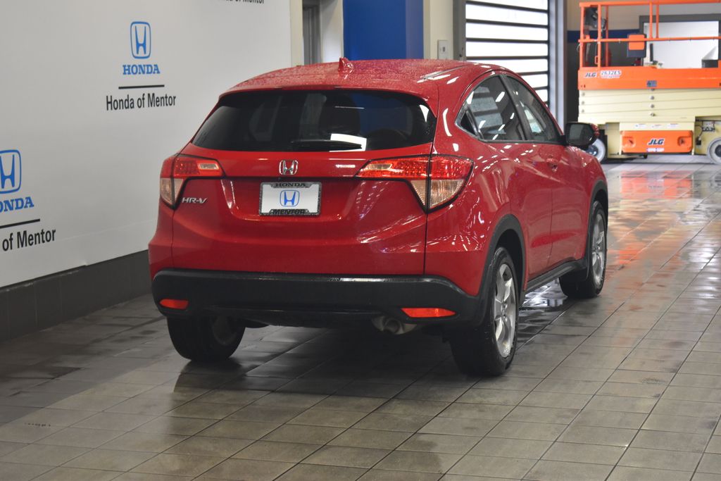 Thumbnail: 2017 Honda HR-V - 6