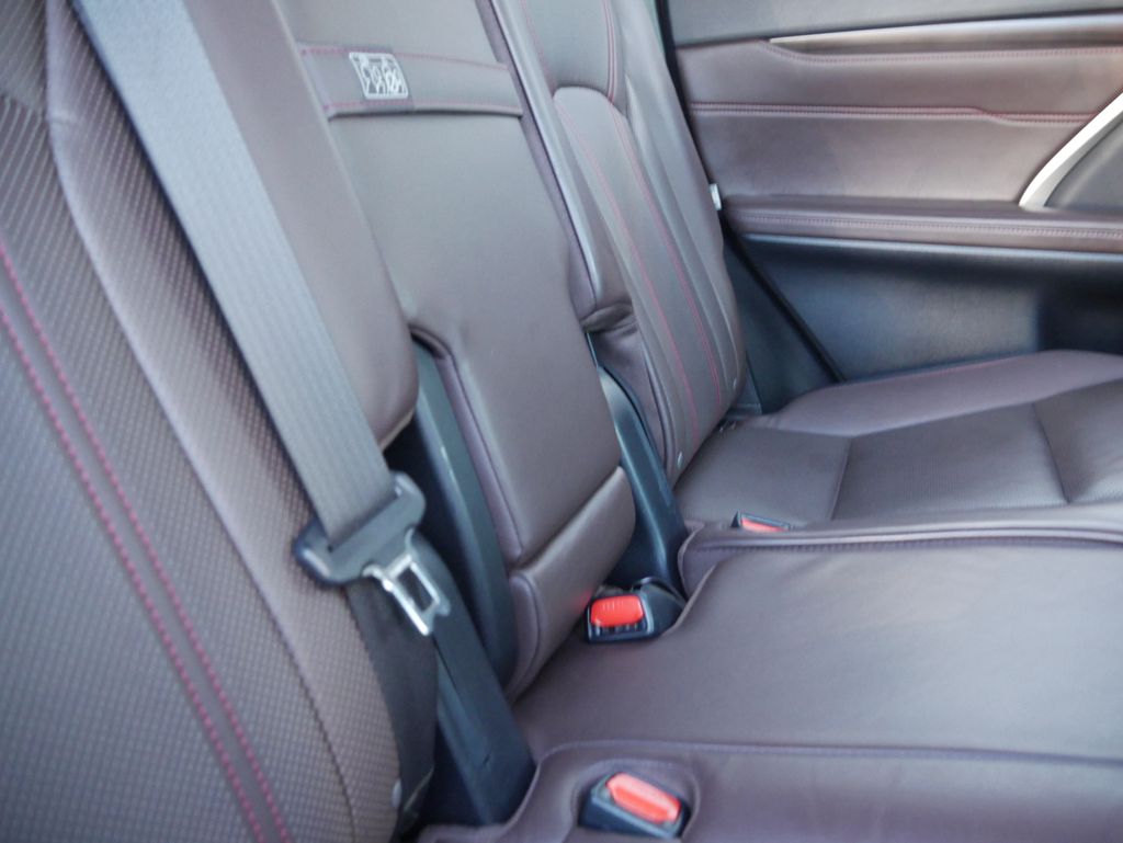 Thumbnail: 2019 Lexus RX - 31