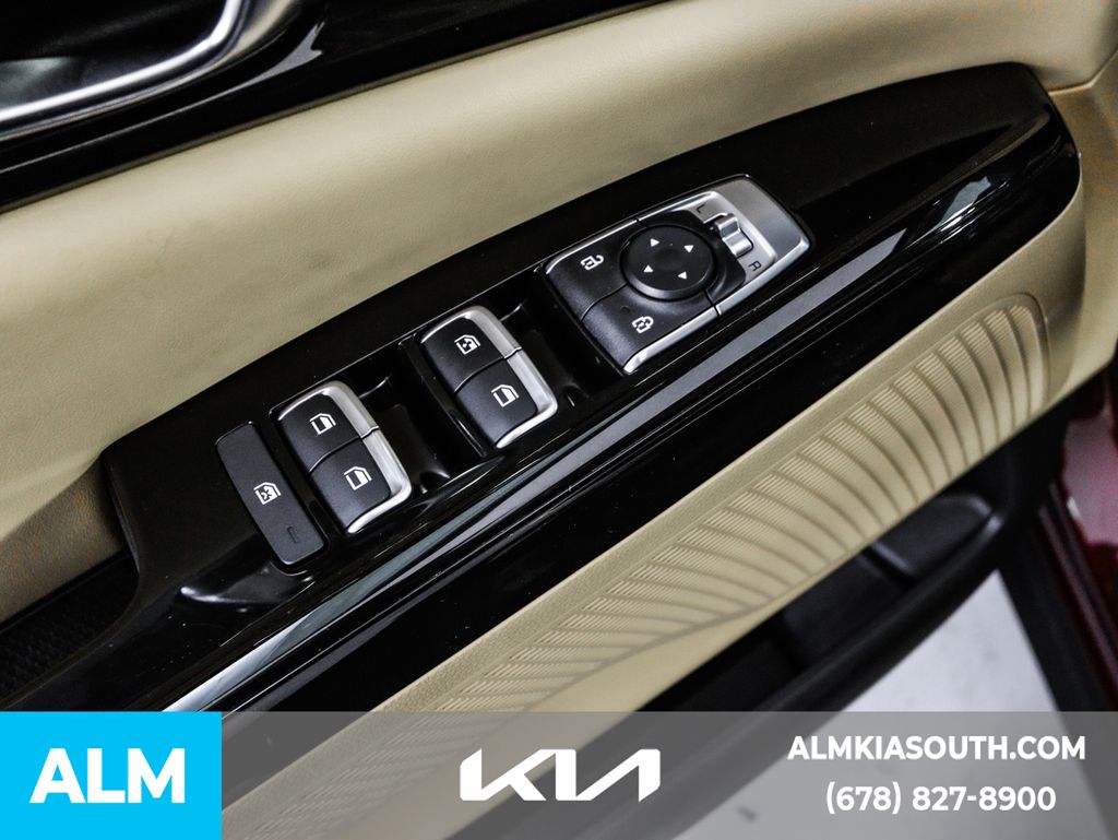 2024 Kia Carnival EX photo 44