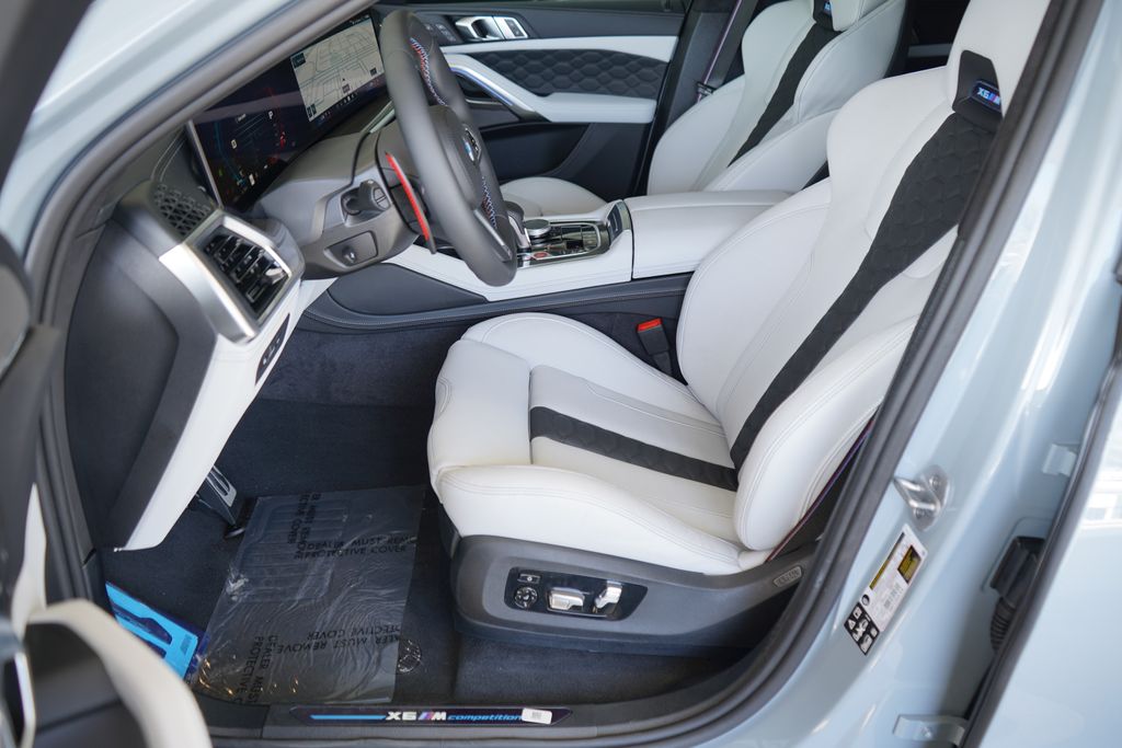 Thumbnail: 2026 BMW X6 - 11