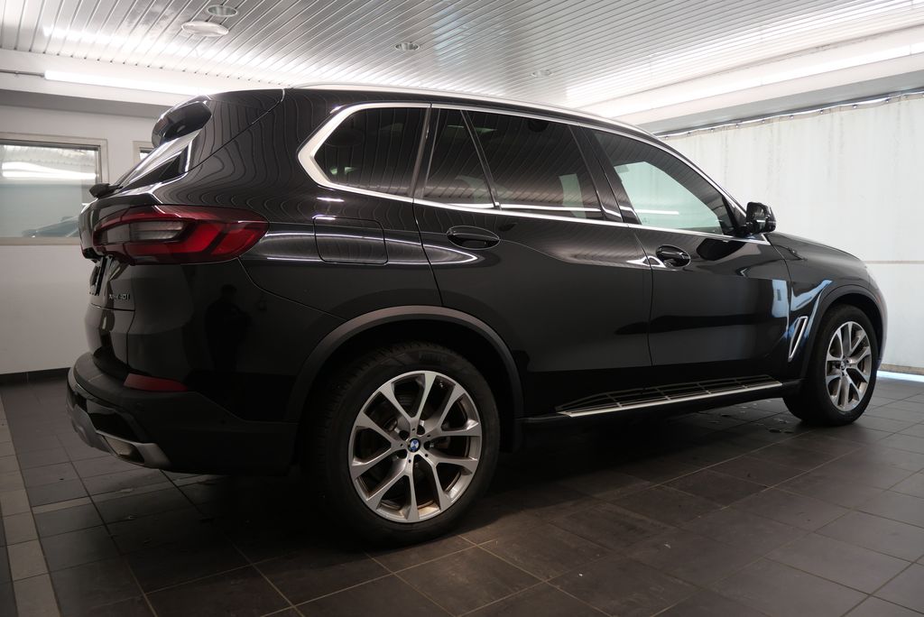 2023 BMW X5 xDrive40i 7