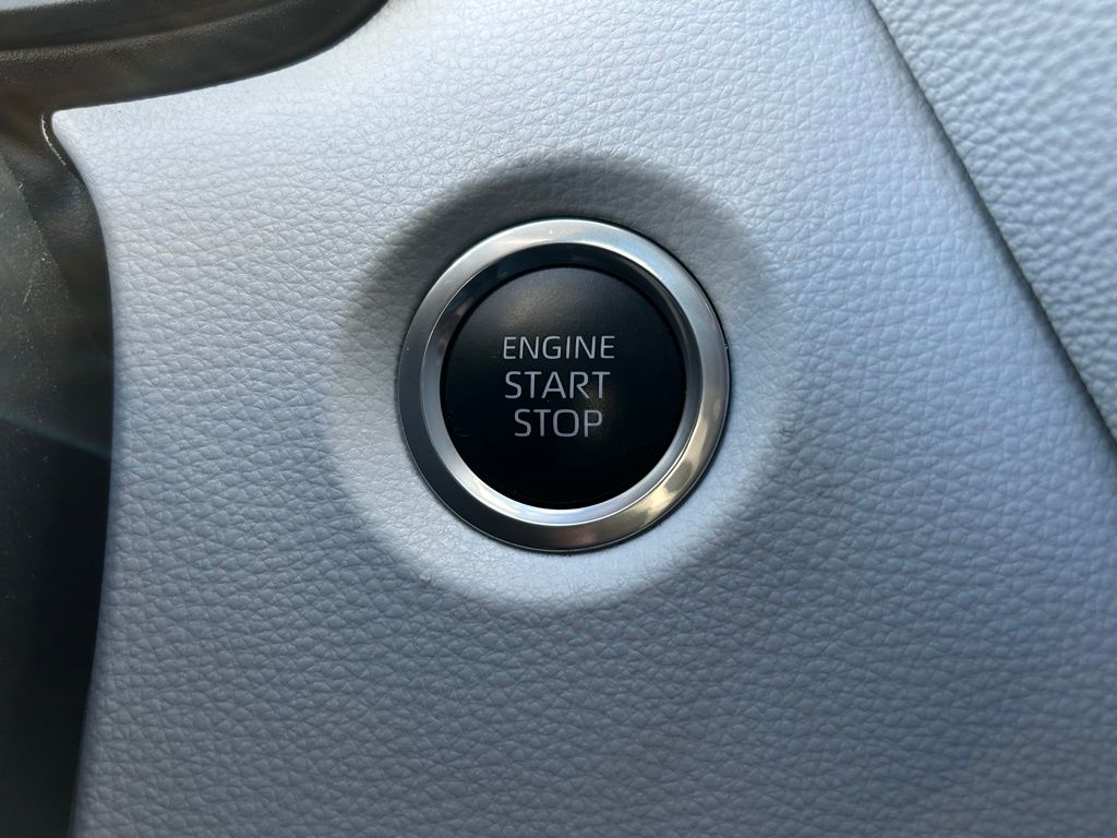 Thumbnail: 2024 Toyota Corolla - 24