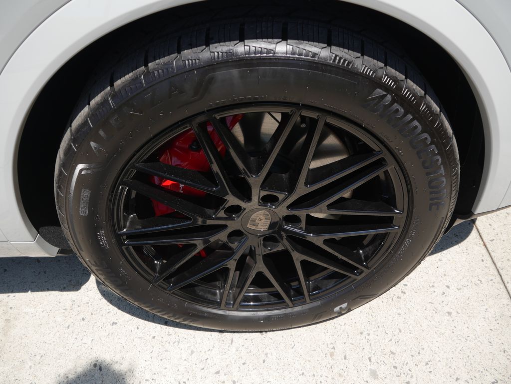 Thumbnail: 2026 Porsche  - 16
