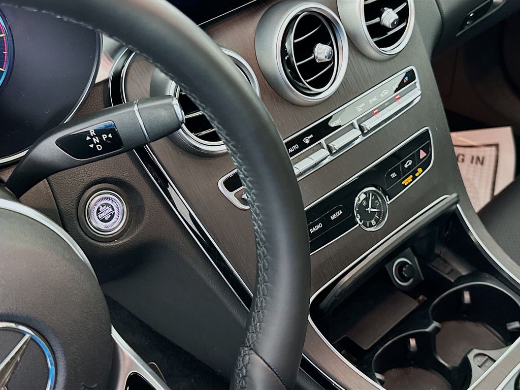 Thumbnail: 2021 Mercedes-Benz C-Class - 16