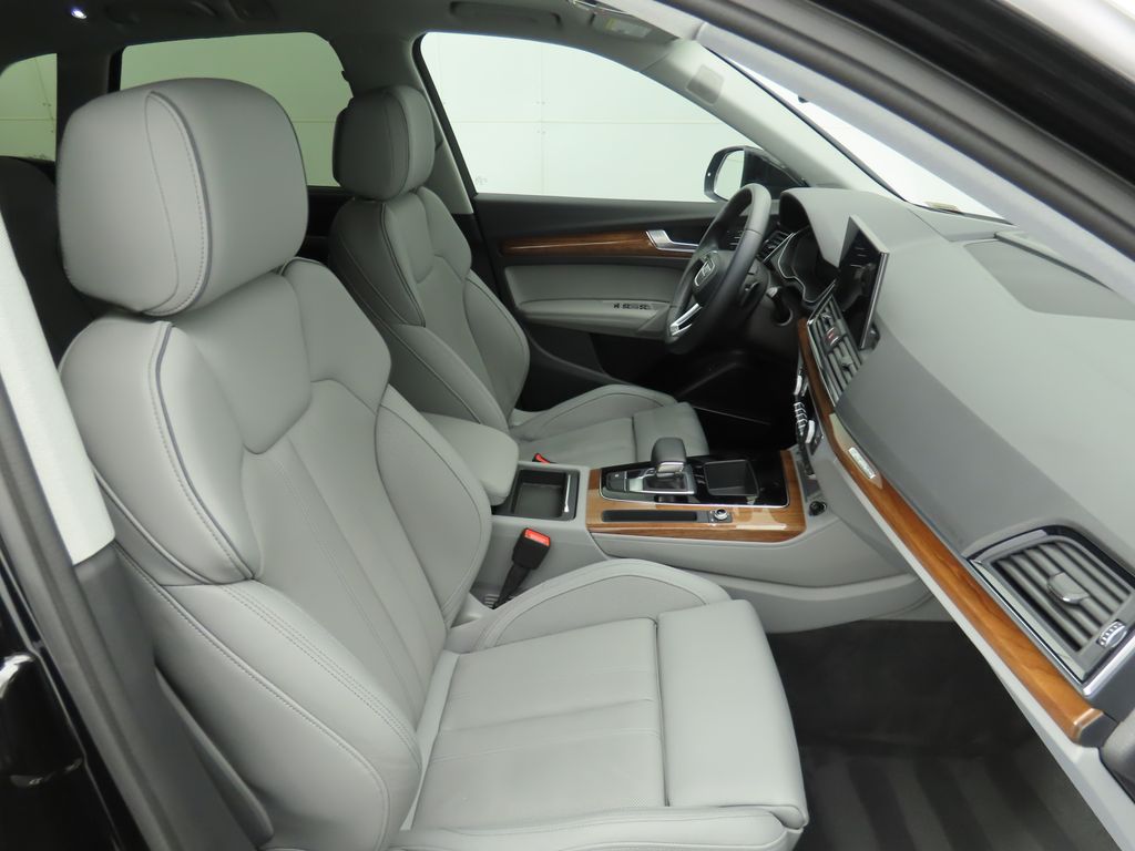 2022 Audi Q5 e Prestige 21