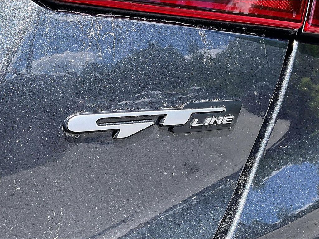 2023 Kia Forte — photo 26