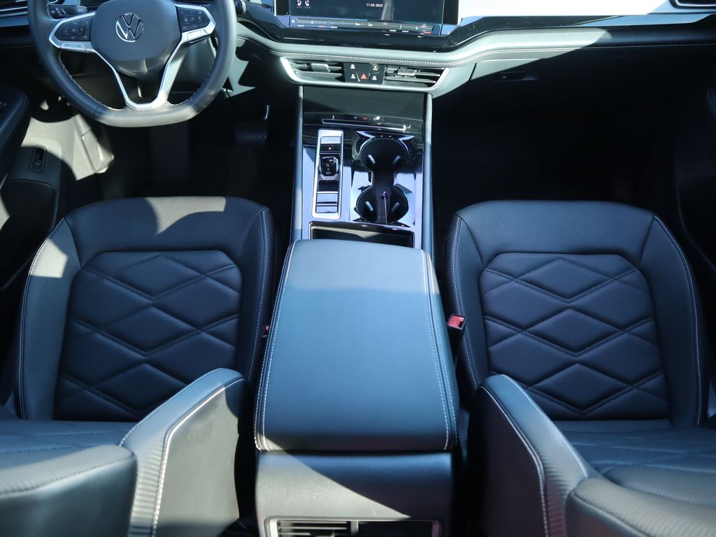 Thumbnail: 2024 Volkswagen Atlas - 9