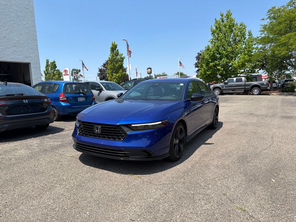 2023 Honda Accord Hybrid Sport-L