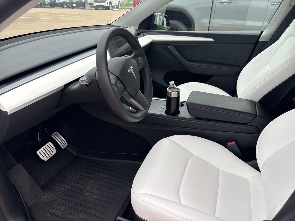 2024 Tesla Model Y Performance  at AutoSavvy Houston Southwest