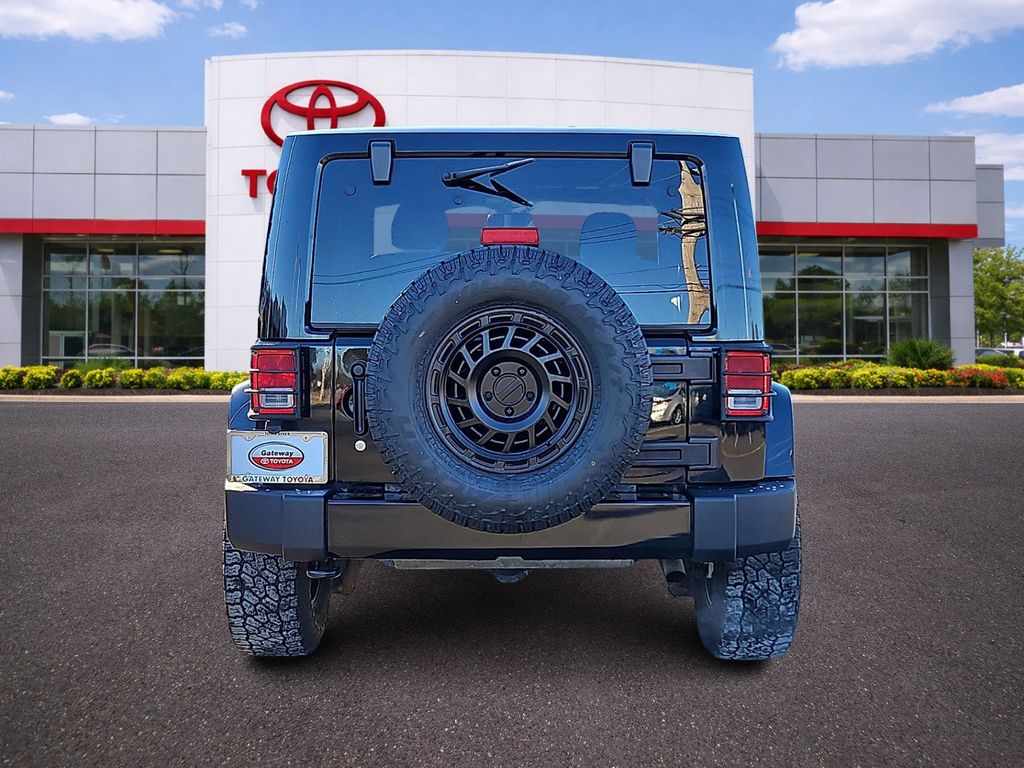 Thumbnail: 2018 Jeep Wrangler - 6