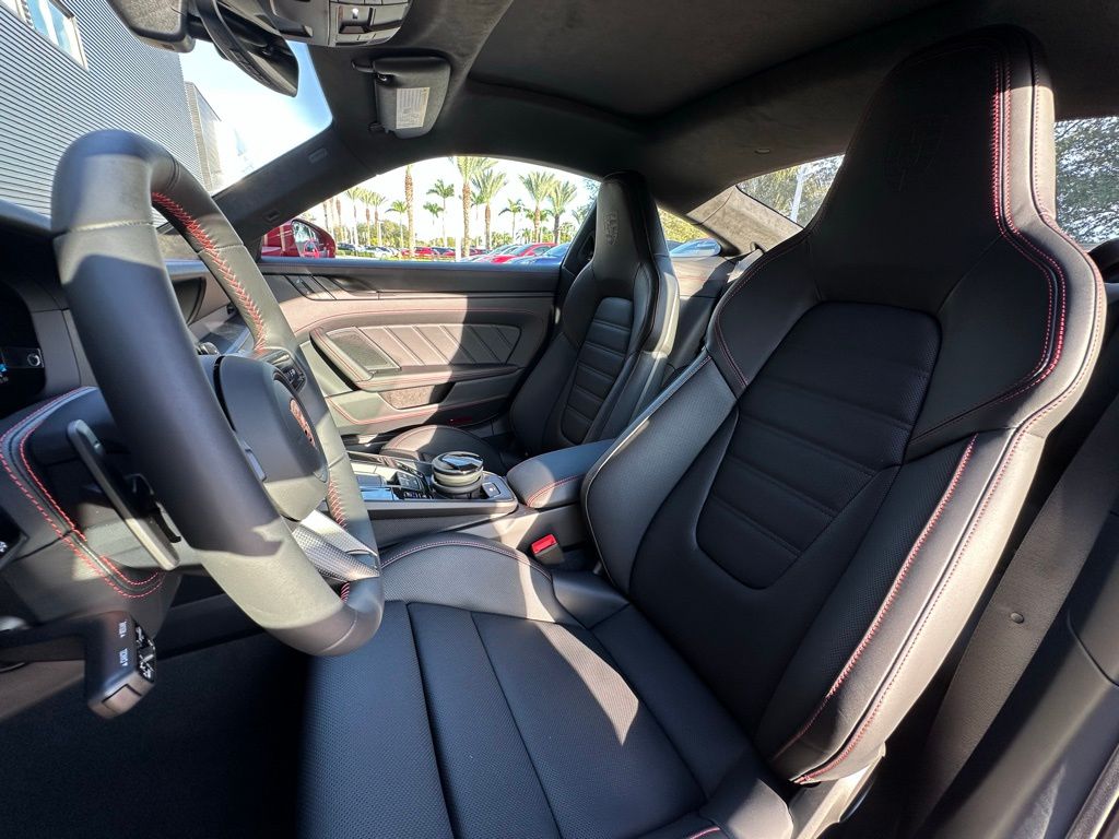 Thumbnail: 2026 Porsche 911 - 5