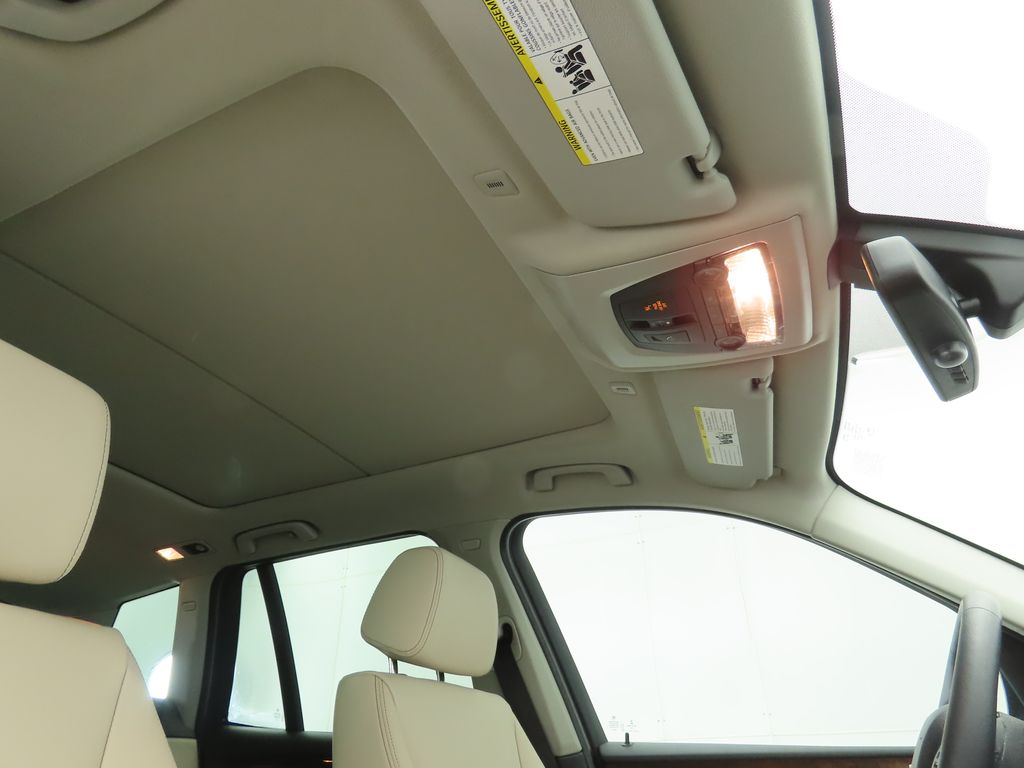 Thumbnail: 2016 BMW X3 - 18