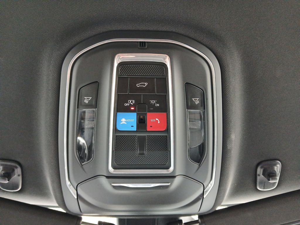 Used Car 2024 Jeep Grand Cherokee  Altitude For Sale Under $30,000 In Austin, Texas