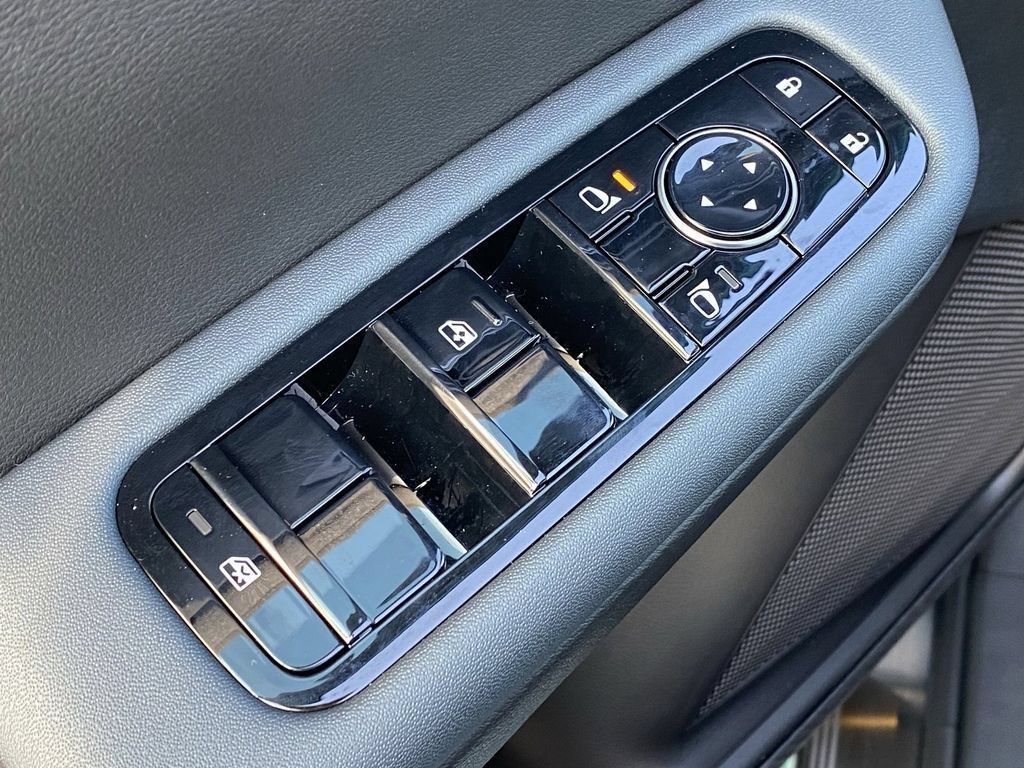 2026 Nissan LEAF SV+ - Photo 19