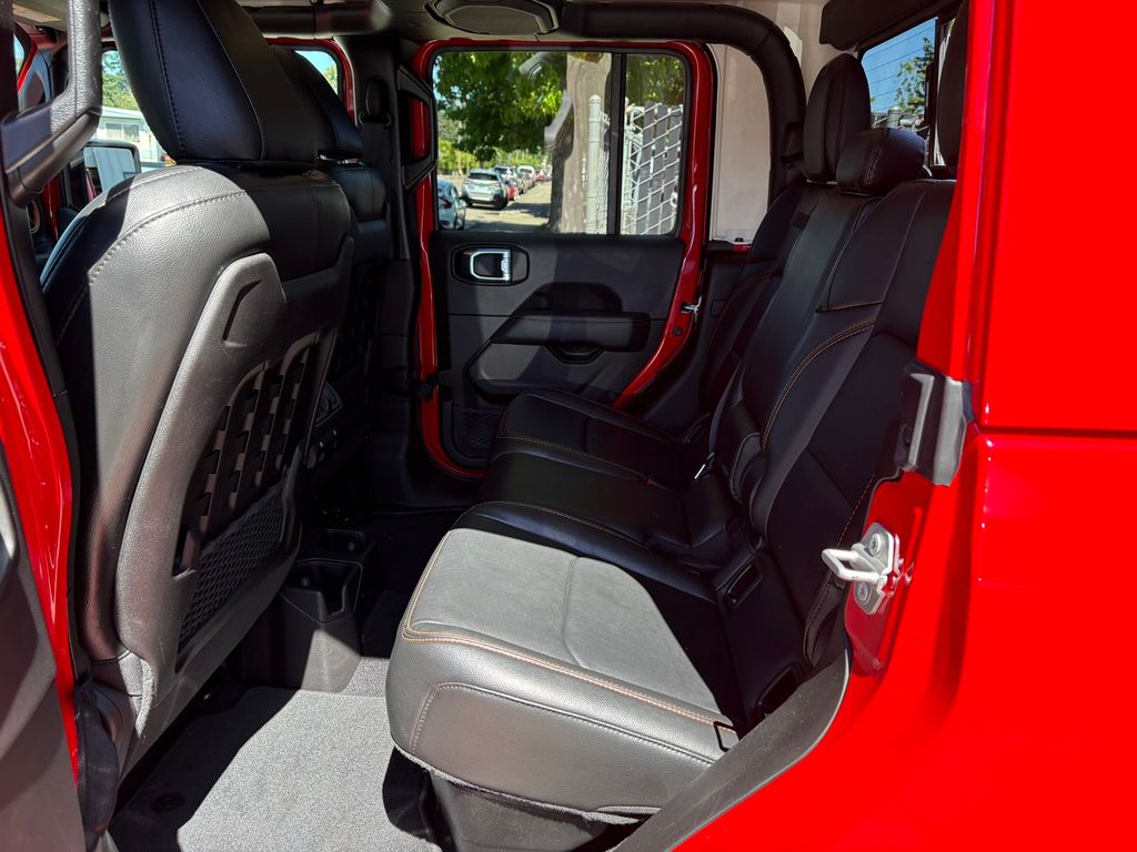 2022 Jeep Gladiator Mojave