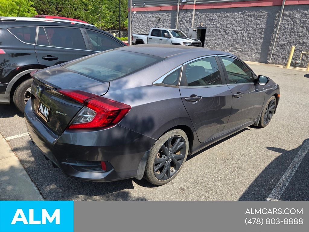 Used 2019  Honda Sport image 14