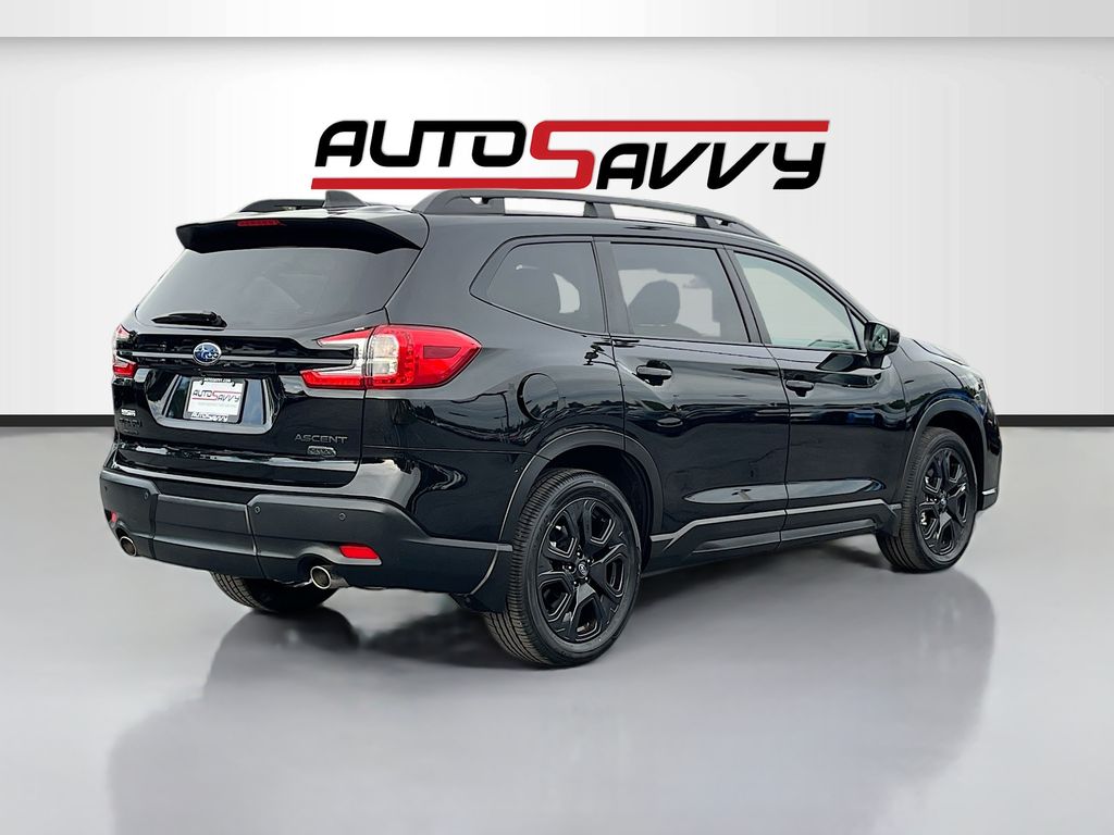 Used 2024 Crystal Black Silica Subaru Onyx Edition image 7