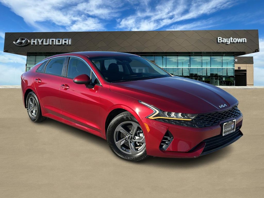 2023 Kia K5 LXS - 0