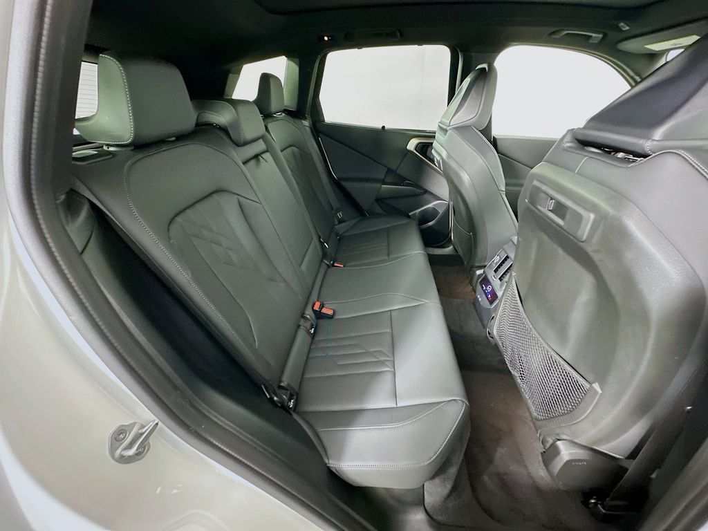 Thumbnail: 2025 BMW X3 - 26