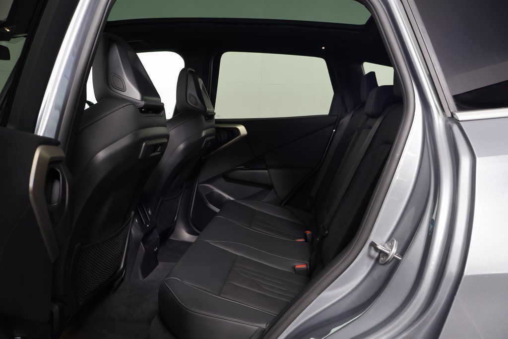 Thumbnail: 2025 BMW X3 - 11