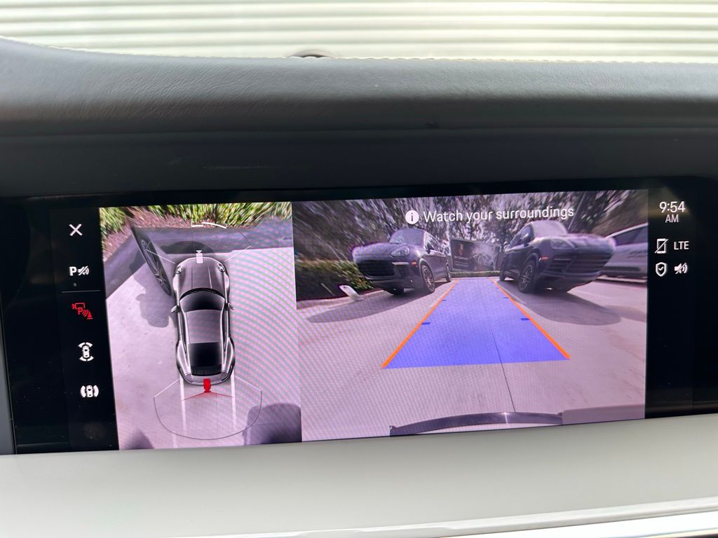 Thumbnail: 2024 Porsche 911 - 32