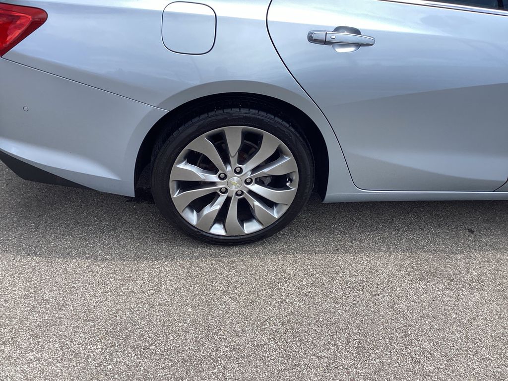 Used 2017 Chevrolet Malibu Sedan