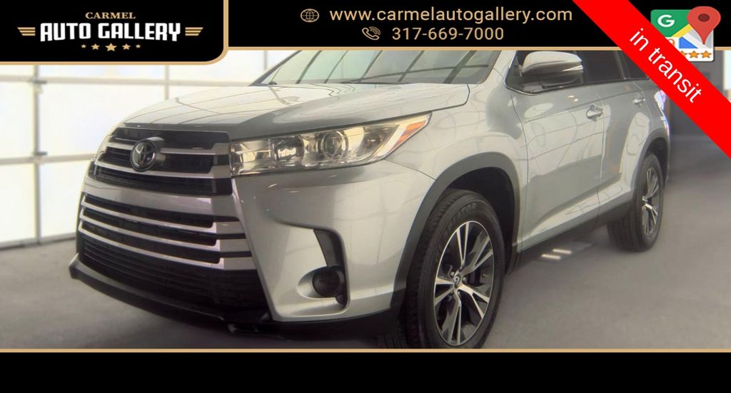 Celestial Silver Metallic 2019 Toyota Highlander SUV / Crossover Front-Wheel Drive 6-Speed Automatic