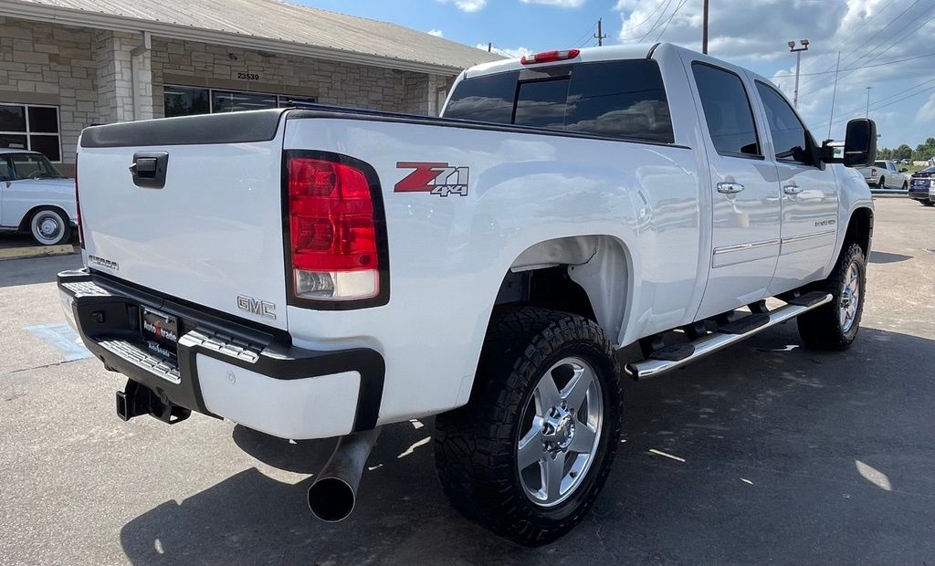2014 GMC Sierra 2500HD Denali White at Classic Chevrolet Galveston