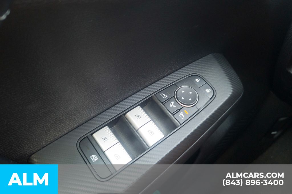 Used 2024 Black Mitsubishi SE image 14