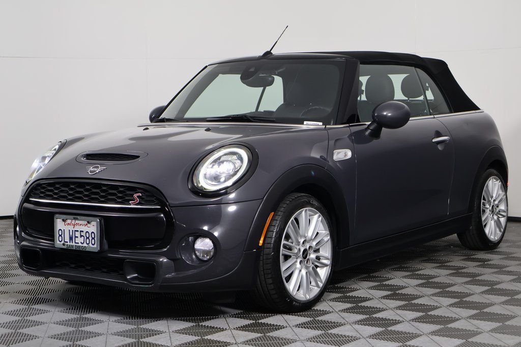 2019 MINI Cooper S -
                  San Diego, CA