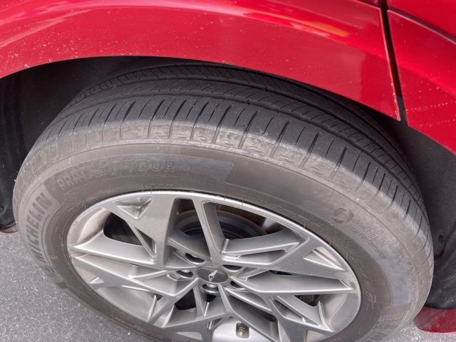 2022 Genesis GV70 2.5T 8