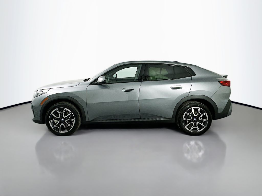 Thumbnail: 2026 BMW X2 - 8