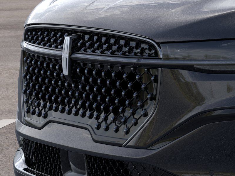 Thumbnail: 2026 Lincoln Nautilus - 17
