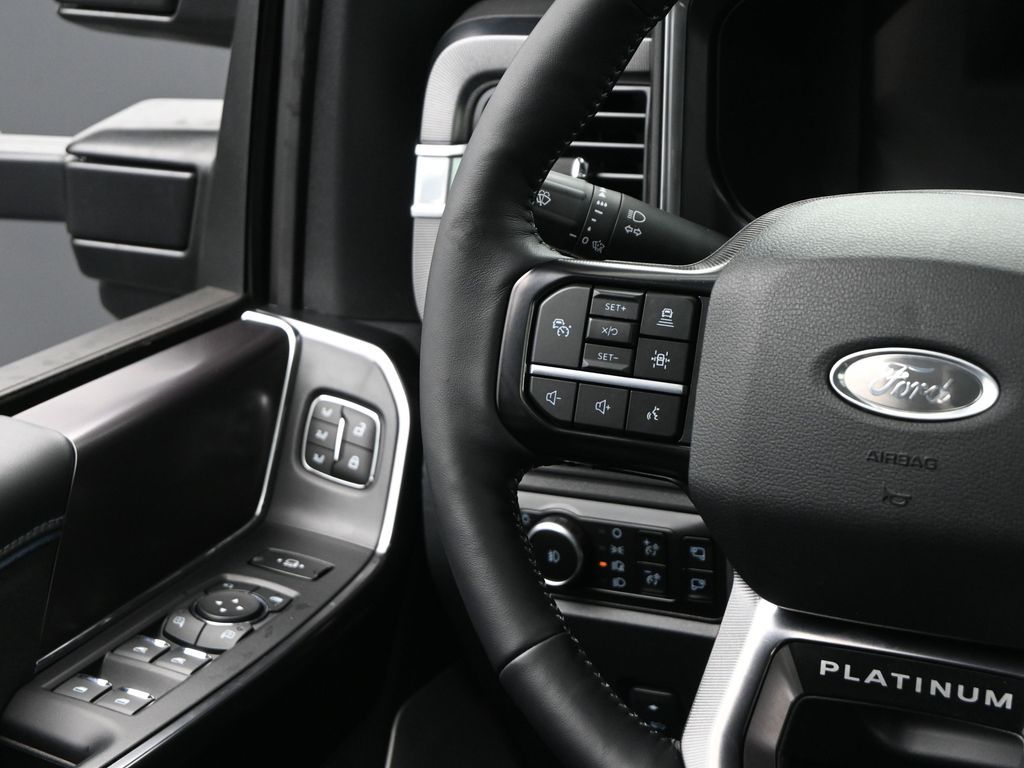 2026 Ford F-350 Platinum