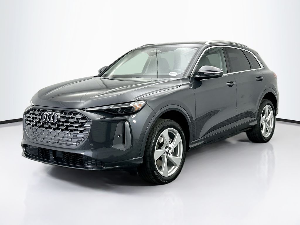 Thumbnail: 2025 Audi Q5 - 1